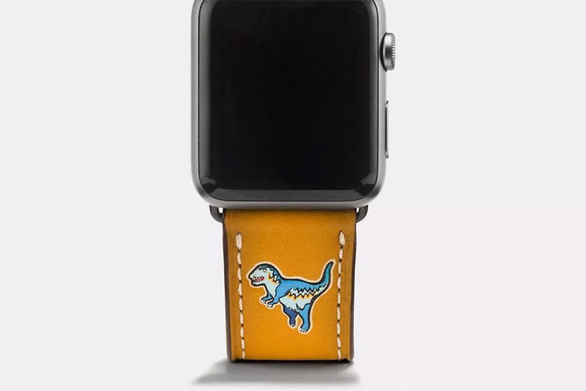 coach-dinosaur-apple-watch-strap-01