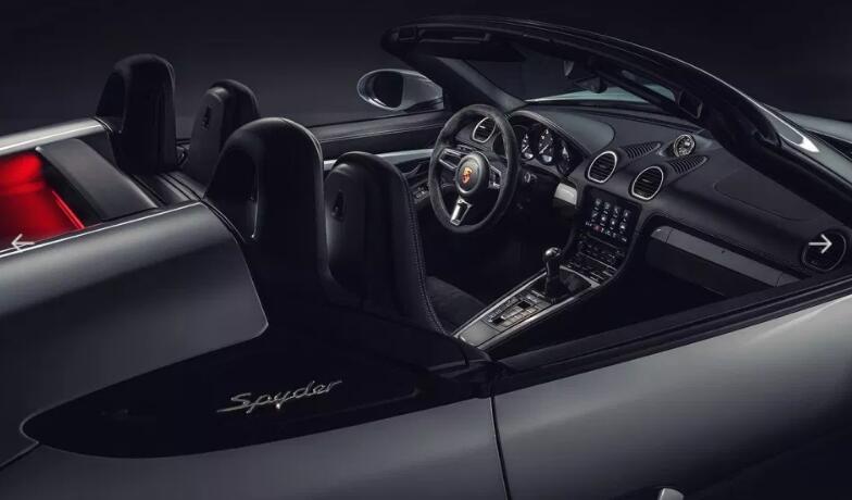 Porsche推出全新718 Cayman GT4 和 718 Spyder-锋巢网